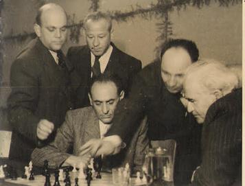 Barav explaining the position to Ben Gurion.