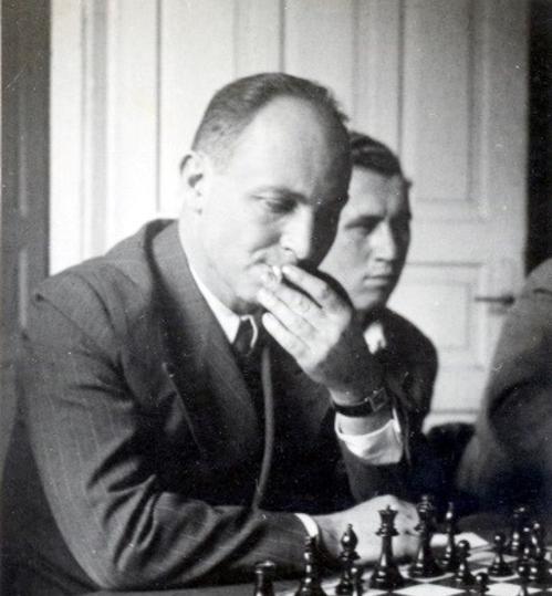 Historical chess photograph
